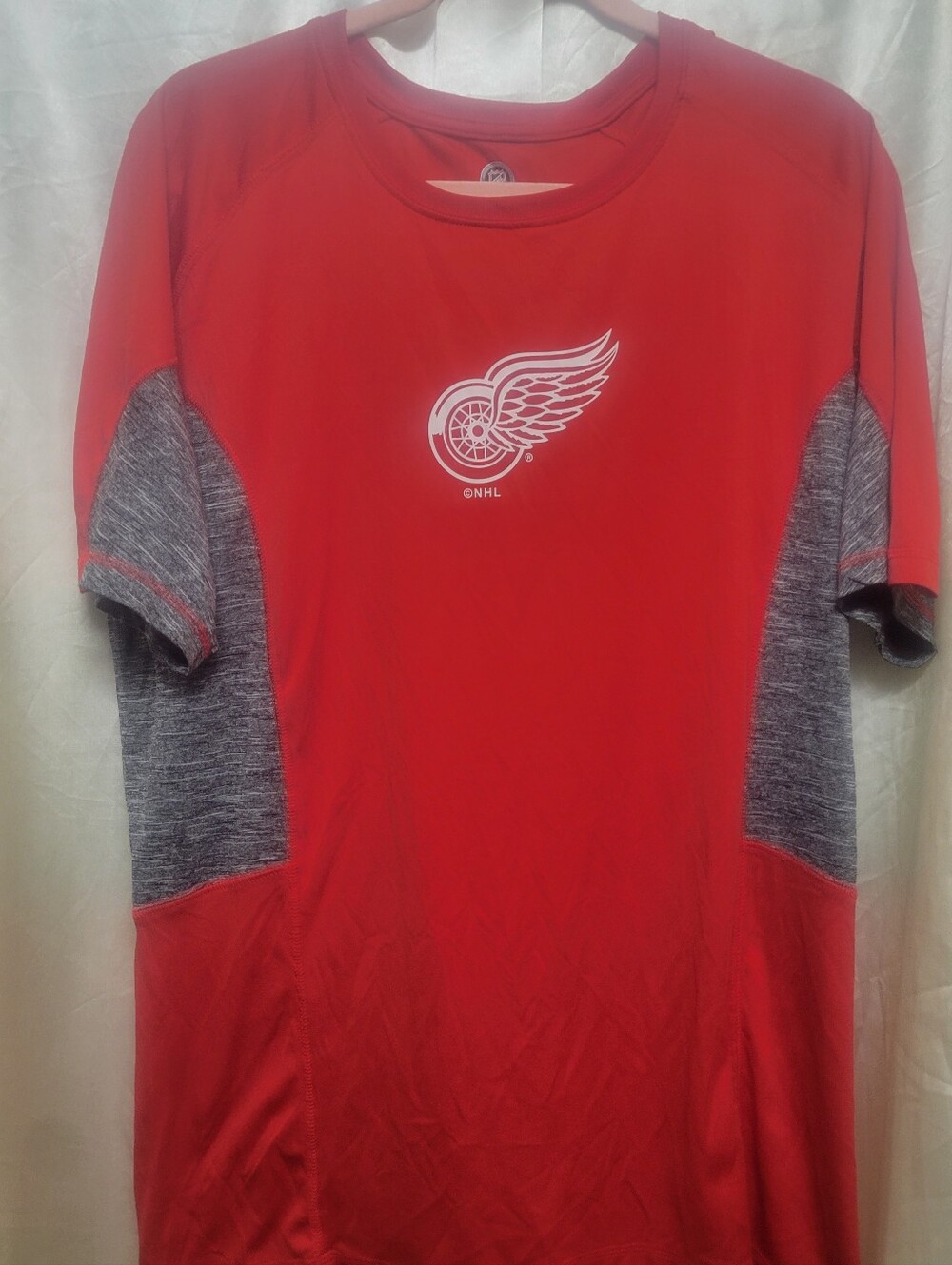 NHL Red Short-Sleeve Performance Shirt with Gray Panels
